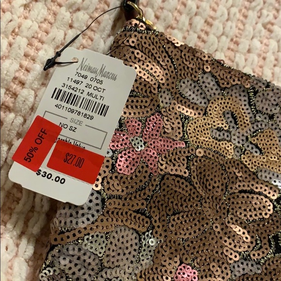 Beautiful bag from Neiman Marcus - brand new. - Picture 4 of 5